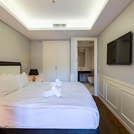 Bright And Cozy Flat Near Taksim Square In Sisli
