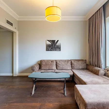 Bright And Cozy Flat Near Taksim Square In Sisli Apartmán